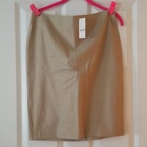 Size 8 new York and company skirt